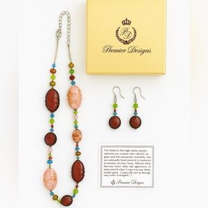 Premier designs jewelry 2 piece set glass beads glass art blown glass silver